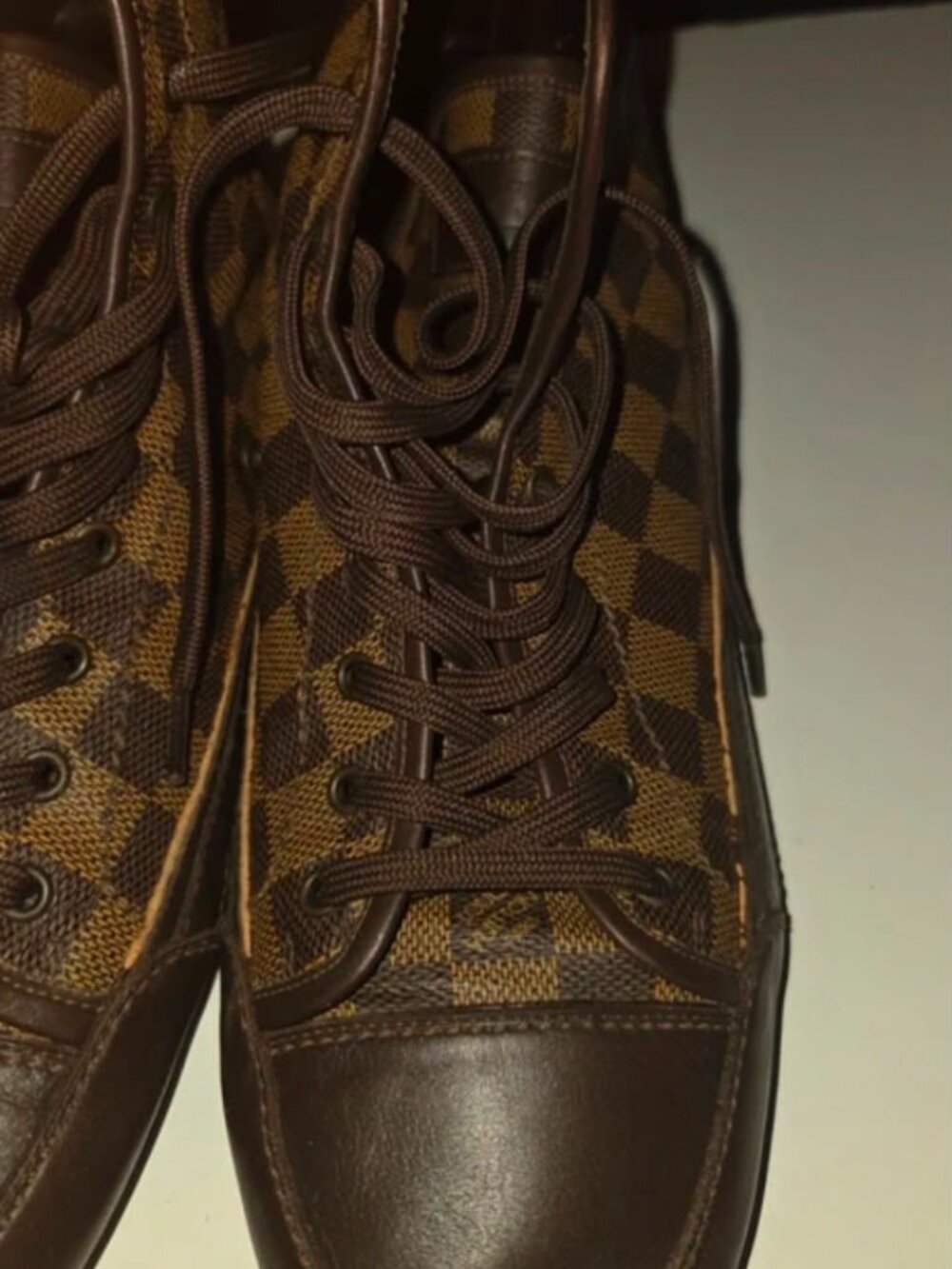Louis Vuitton Men's Damier Ebene Authentic Size 10 - Picture 10 of 10